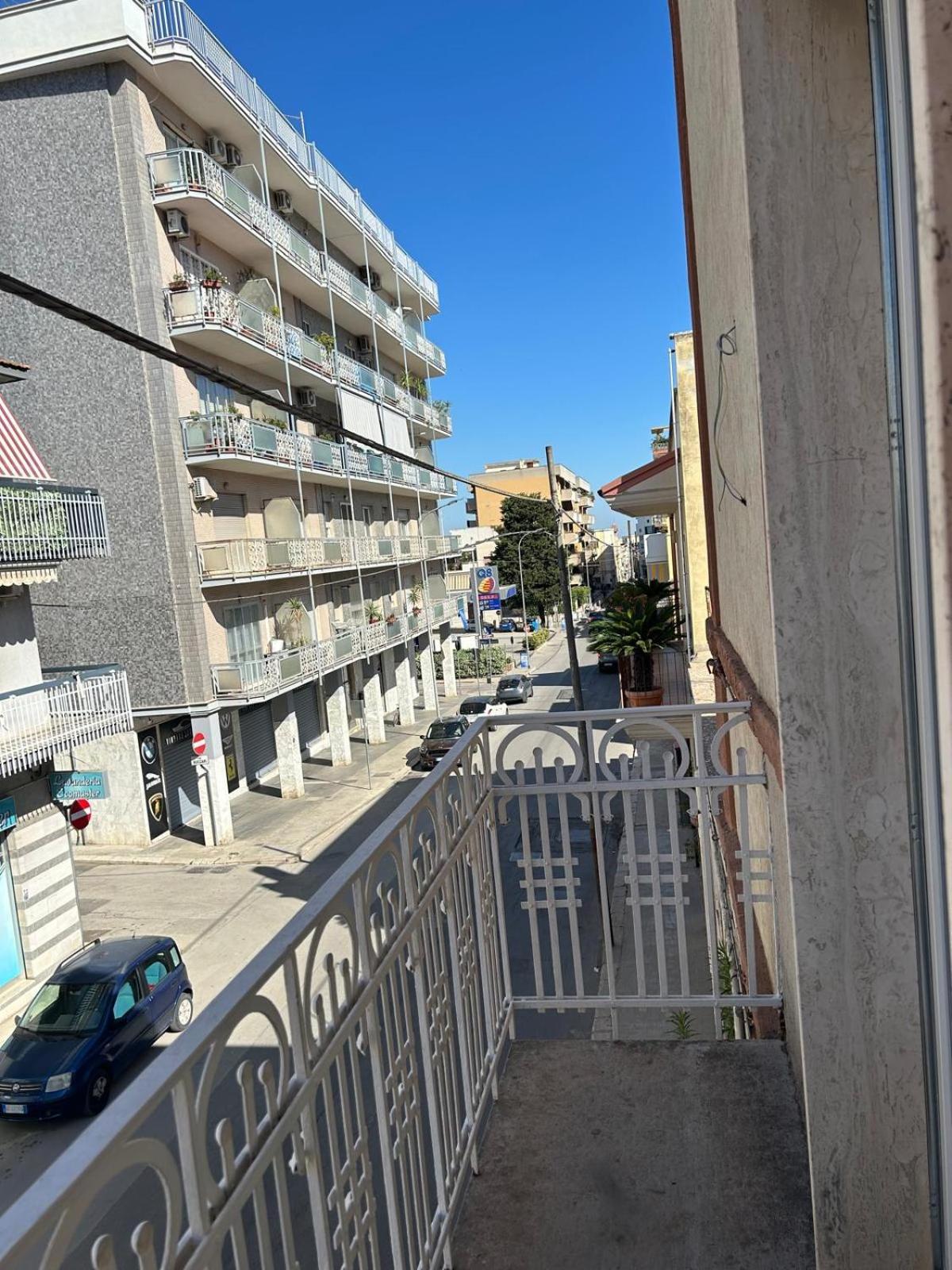 קנוסה די פוליה Ro.Ma Apartment מראה חיצוני תמונה